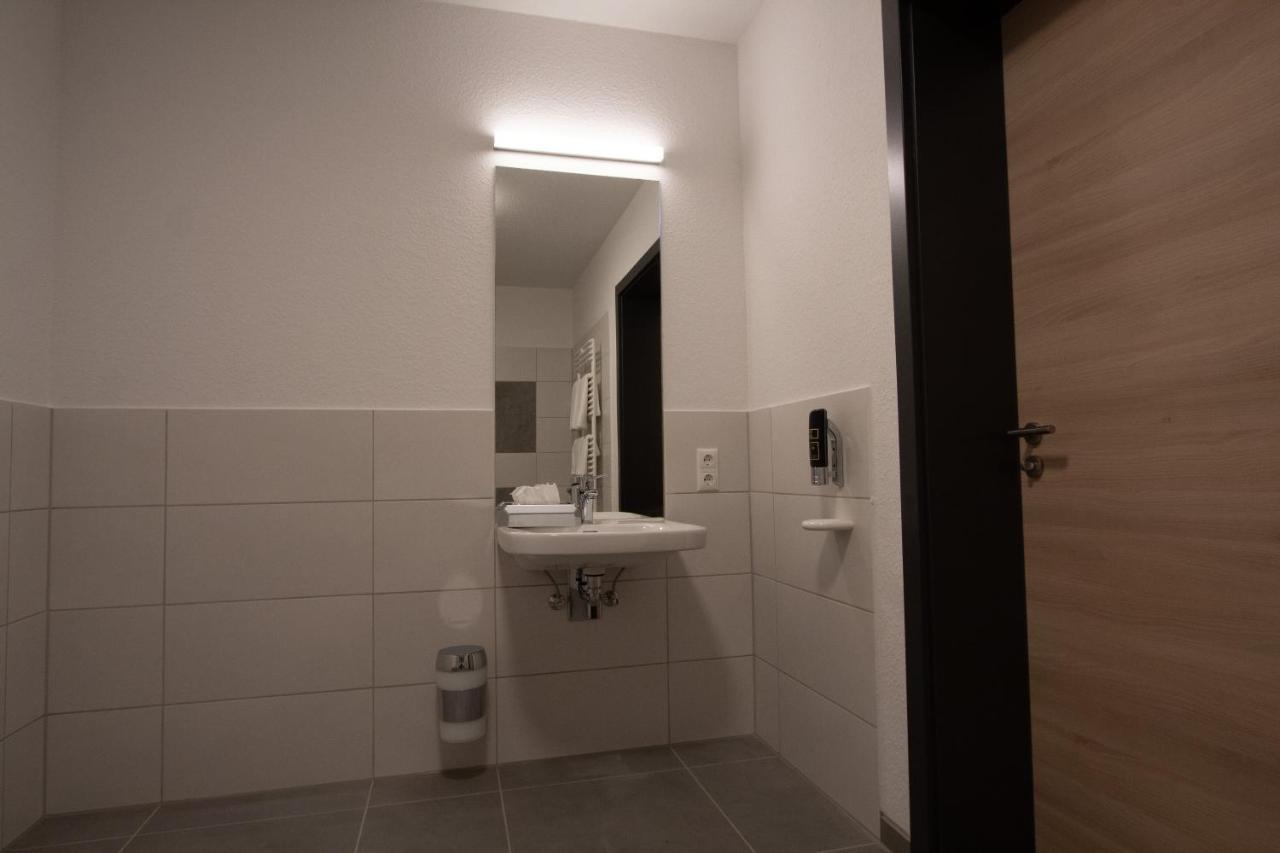 Central Hotel Wagenfeld Esterno foto