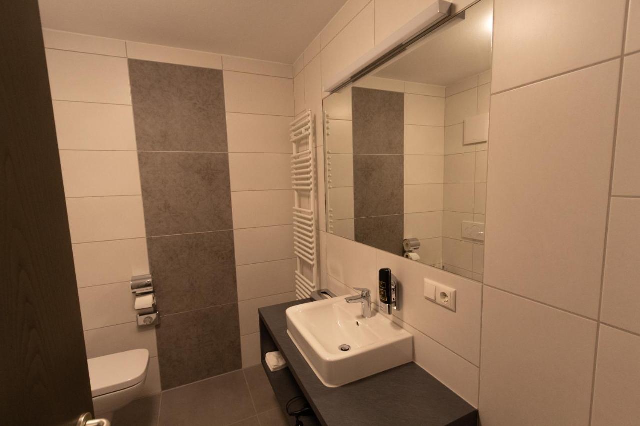 Central Hotel Wagenfeld Esterno foto